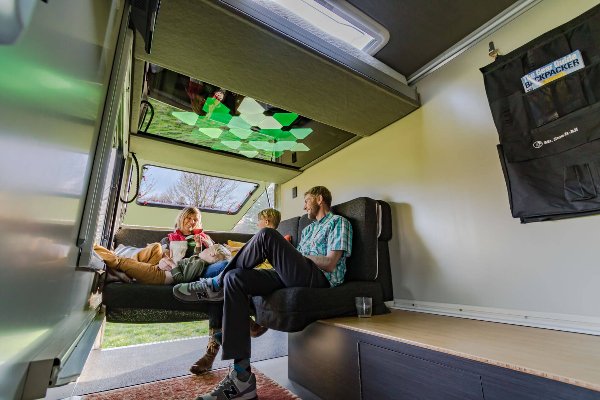 VAST Trailer Lounge