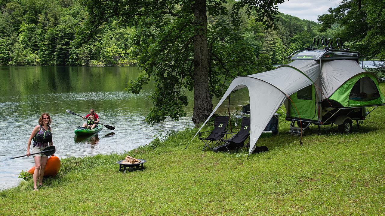 GO-camping-lake-kayaking